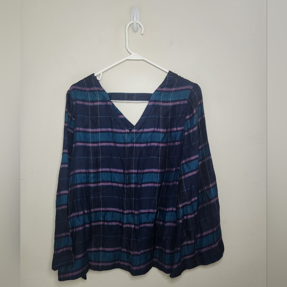 Women's Loft Plaid Bell Sleeve Top Sz Medium
